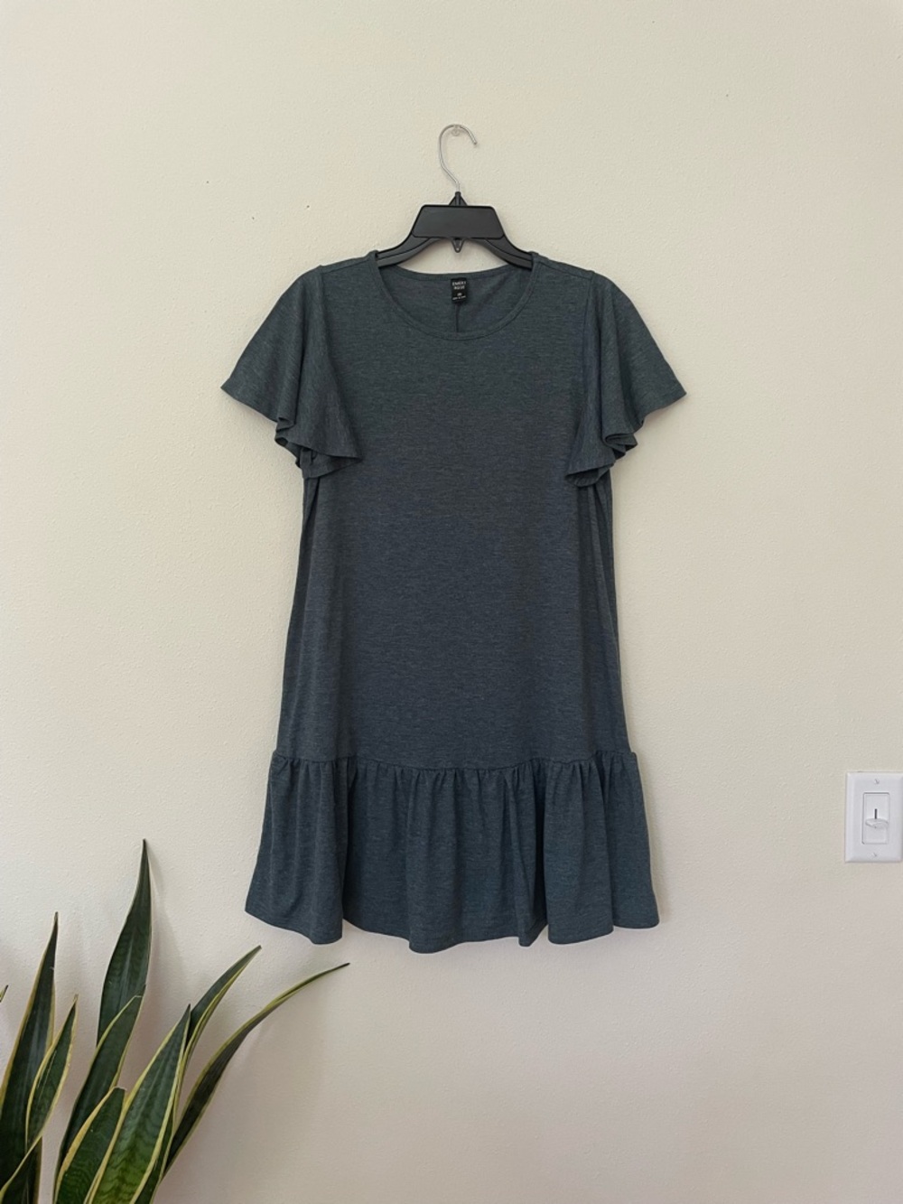 🌷 Emery Rose Ruffle Sleeve Mini Dress #52